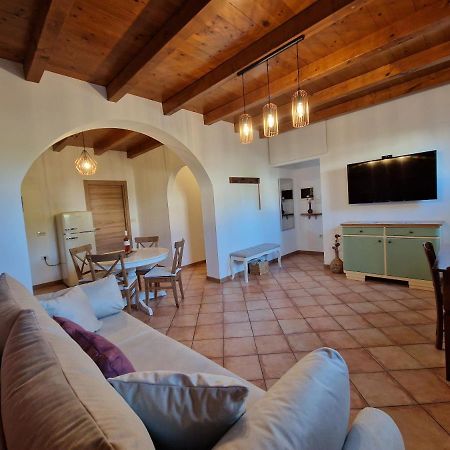 Wine & Apartment Vinales Koper Bagian luar foto